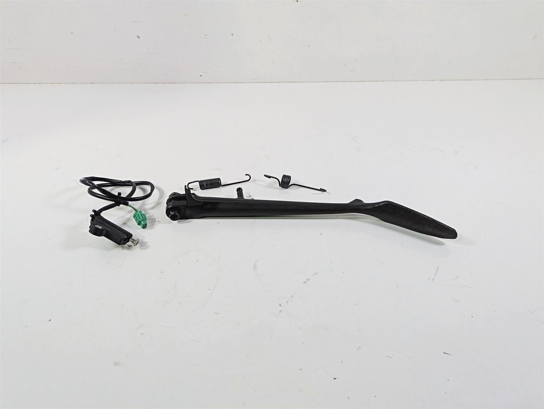 2019 Suzuki M109R VZR1800 Boulevard Side Kickstand Kick Stand 42310-48G20 {{ shop.shopifyCountryName }} - Mototech271