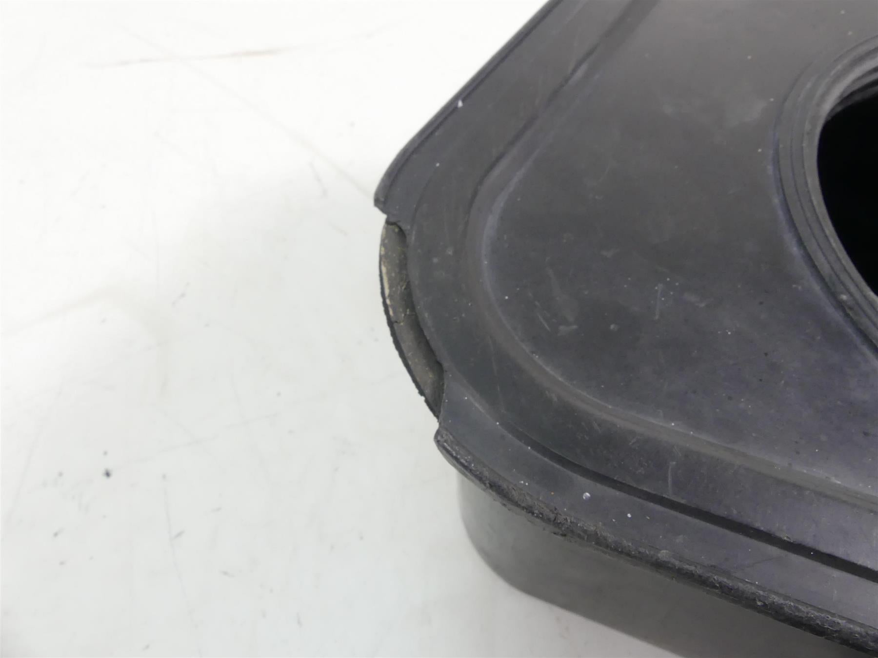2017 Yamaha Waverunner VX 1050 CS Seat Mount + Rear Box -Read F2X-U591B-00 {{ shop.shopifyCountryName }} - Mototech271