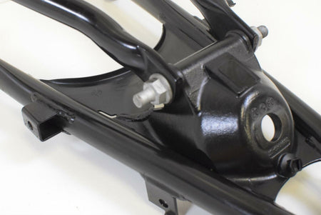 2008 BMW R1200RT R1200 RT K26 STRAIGHT Main Frame SLVG TTL 46517671868 {{ shop.shopifyCountryName }} - Mototech271