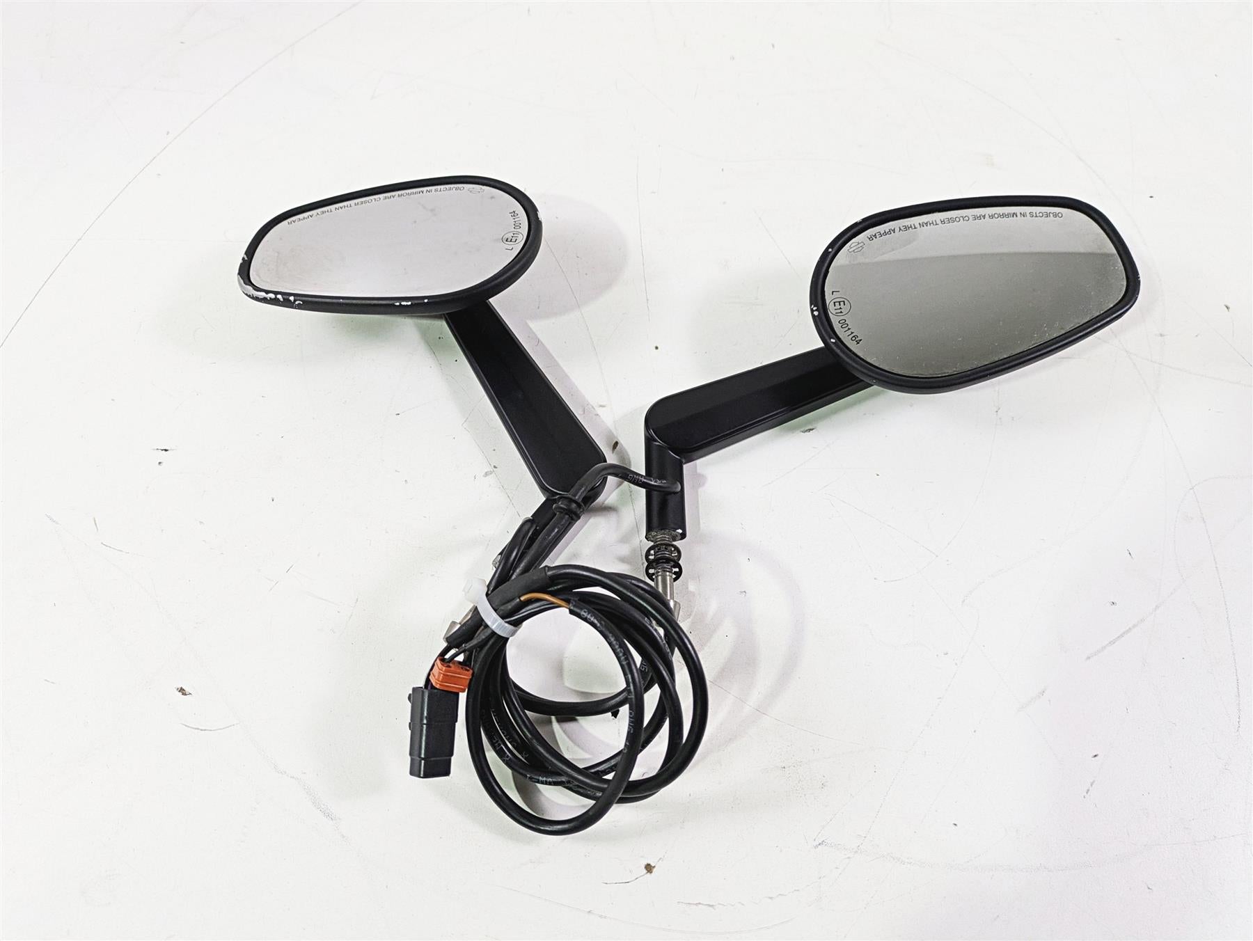 2010 Harley VRSCF Muscle Rod Front Blinker Mirror Set Tinted 69395-09A 69396-09A | Mototech271