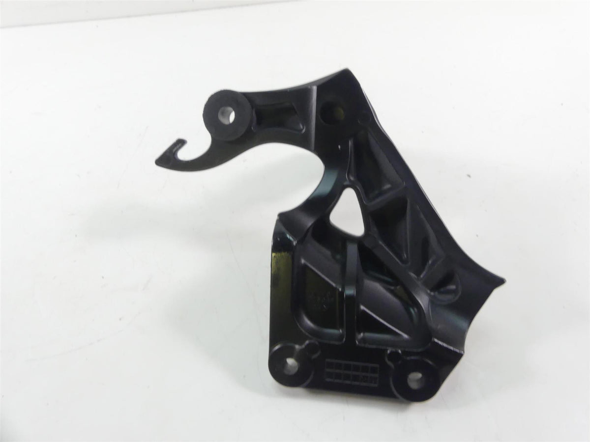 2020 Suzuki GSX1300 R Hayabusa Rear Passenger Footpeg Set 43600-15H20 {{ shop.shopifyCountryName }} - Mototech271