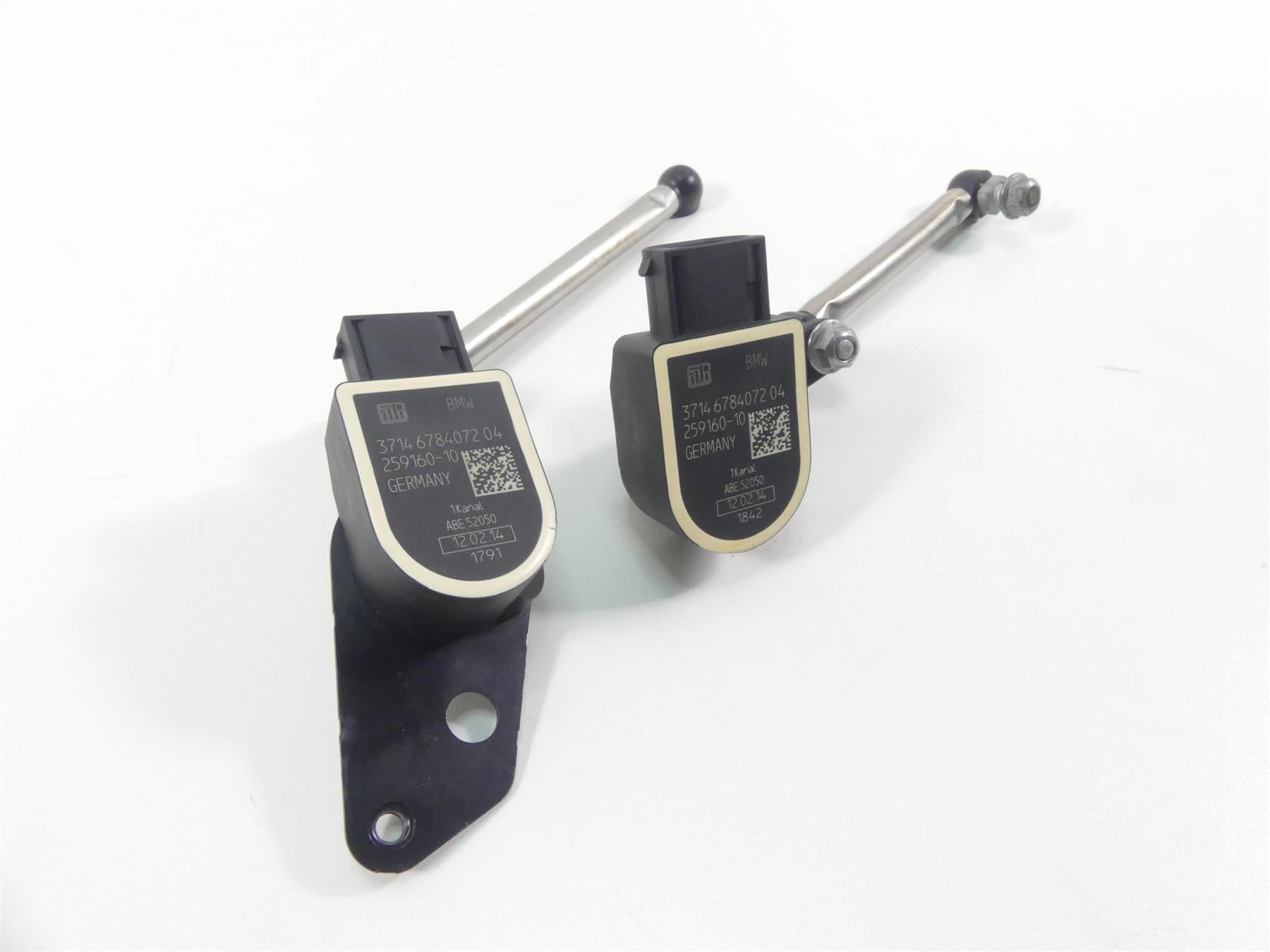 2014 BMW K1600 GTL K48 Bike Height Level Sensor Set 37146784072 {{ shop.shopifyCountryName }} - Mototech271