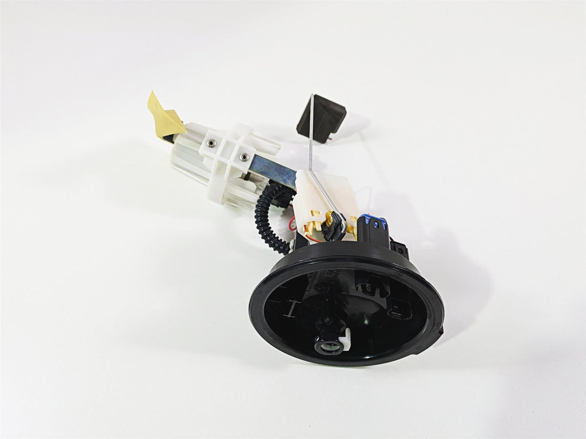 2019 BMW R1250RT K52 Fuel Gas Petrol Pump & Sending Unit 16148393577 {{ shop.shopifyCountryName }} - Mototech271