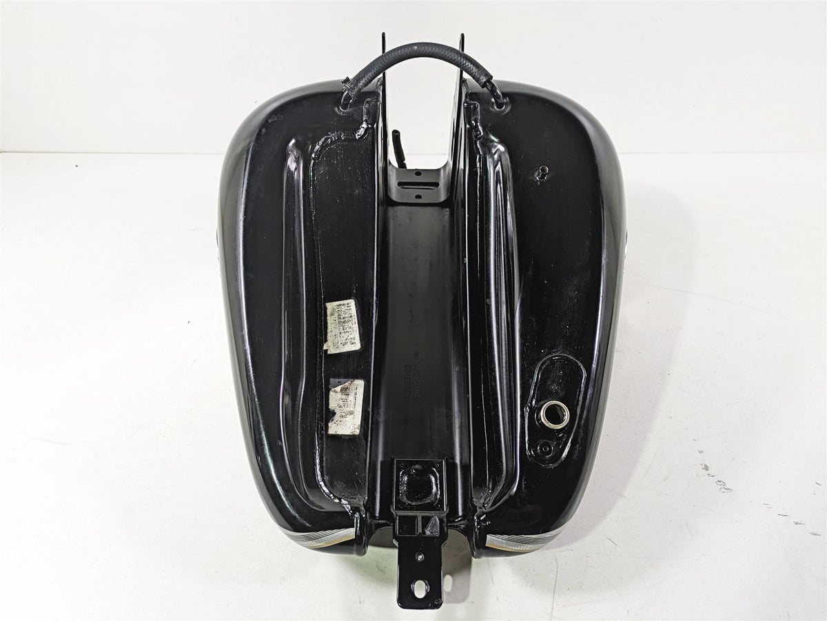 2003 Harley FLSTC Softail Heritage 100th Fuel Gas Petrol Tank 62180-00D {{ shop.shopifyCountryName }} - Mototech271