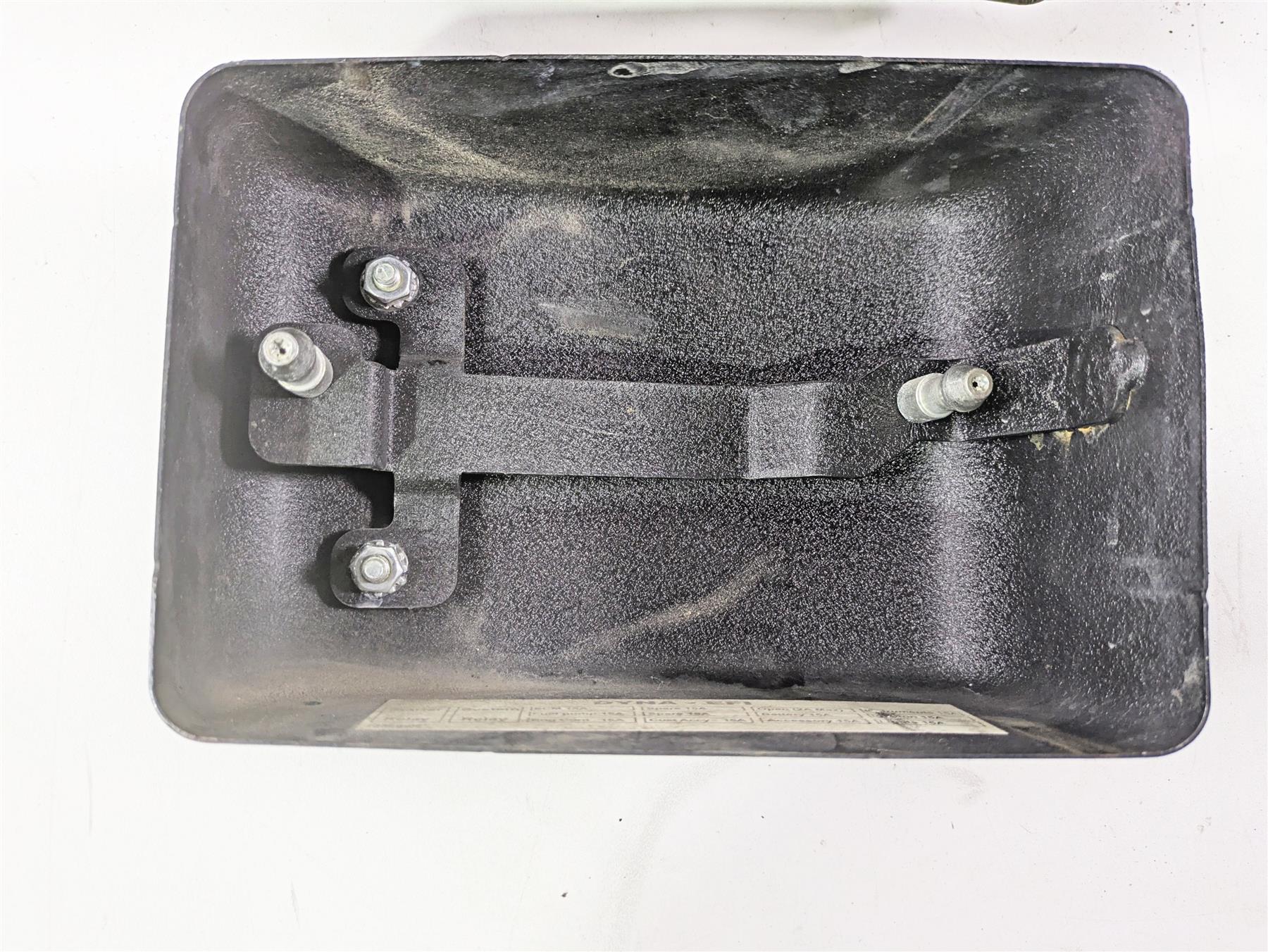 2010 Harley Dyna FXDB Street Bob Electrical Carrier & Wrinkled Cover 70367-04B {{ shop.shopifyCountryName }} - Mototech271