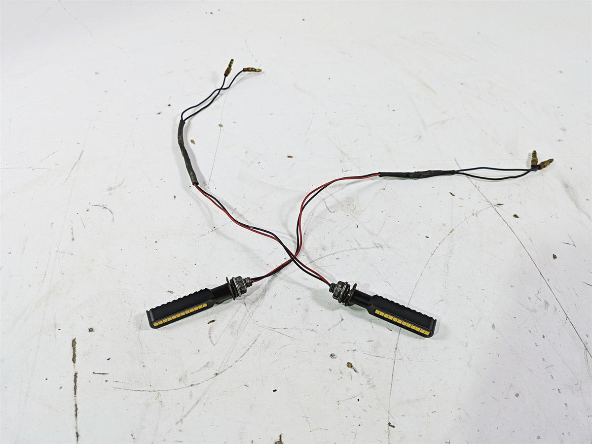 2004 Victory Kingpin Aftermarket Rear Led Blinker Turn Signal Set {{ shop.shopifyCountryName }} - Mototech271