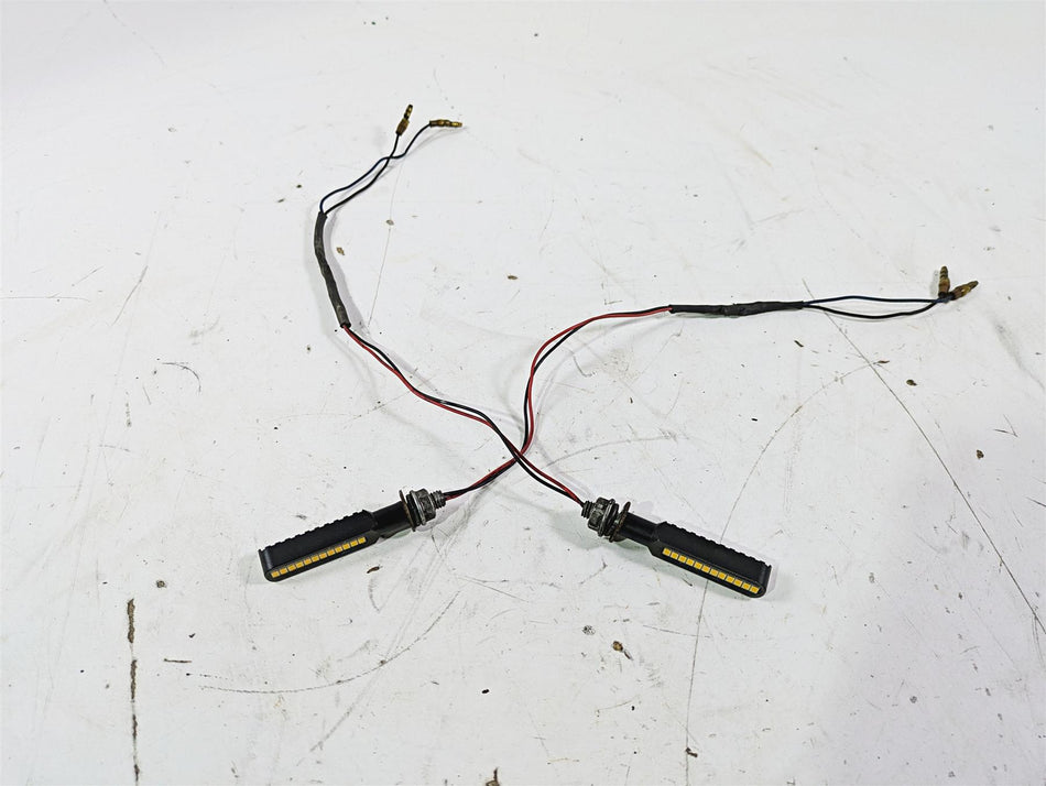 2004 Victory Kingpin Aftermarket Rear Led Blinker Turn Signal Set {{ shop.shopifyCountryName }} - Mototech271