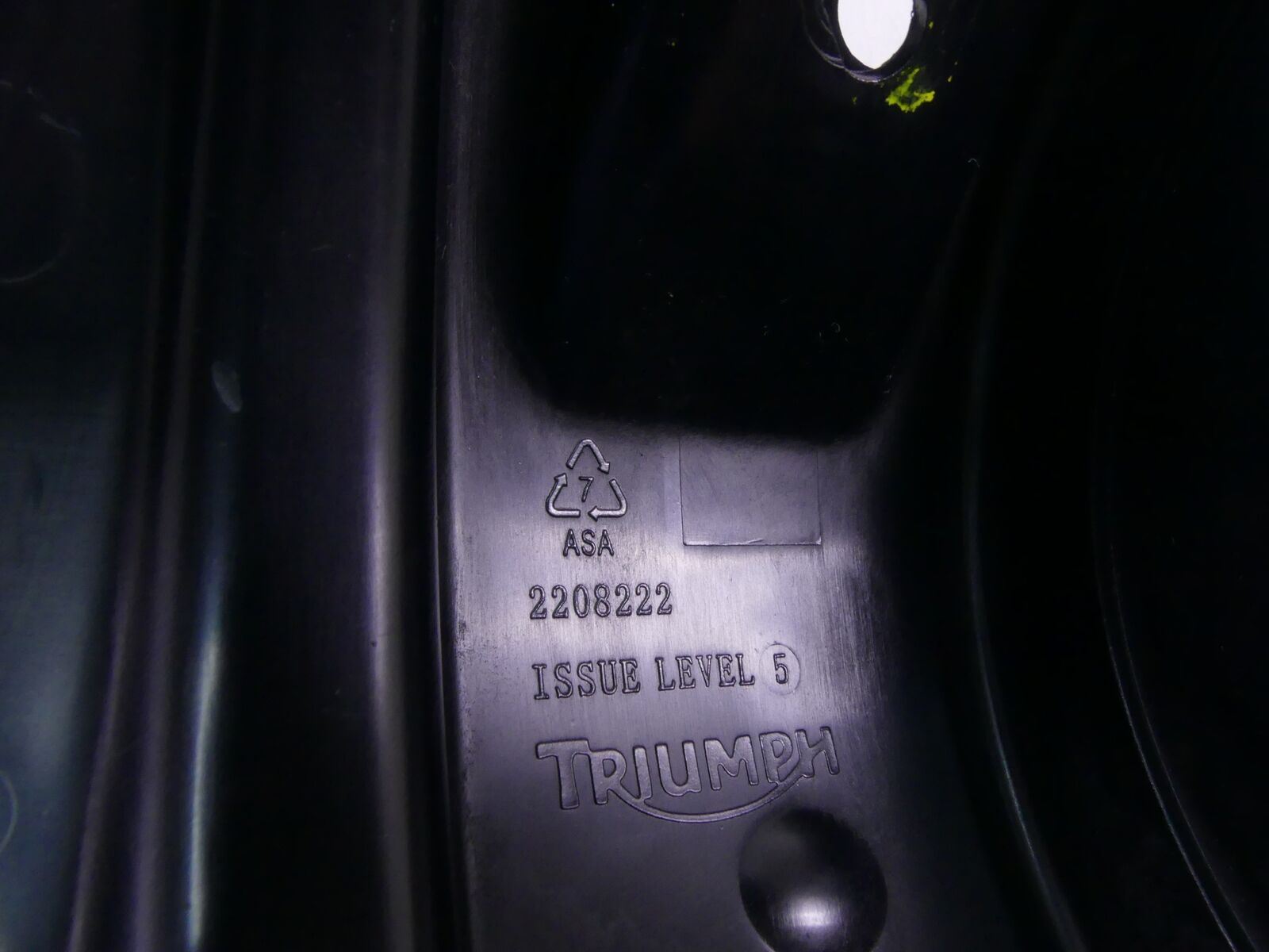 2013 Triumph America EFI Air Box Filter Breather Cleaner & Covers T2208495 {{ shop.shopifyCountryName }} - Mototech271
