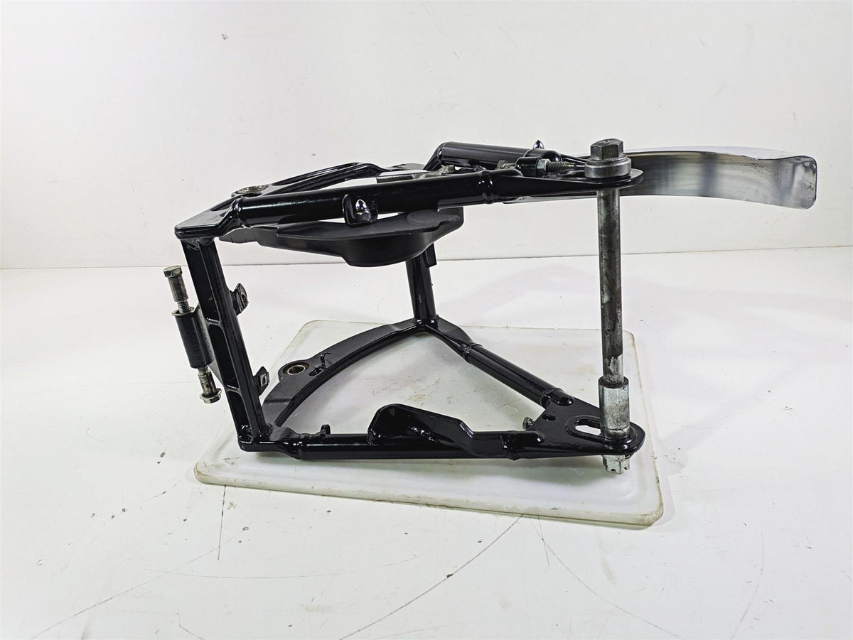 2004 Harley Softail FLSTF Fat Boy Rear Swingarm & Belt Covers 47573-00A {{ shop.shopifyCountryName }} - Mototech271