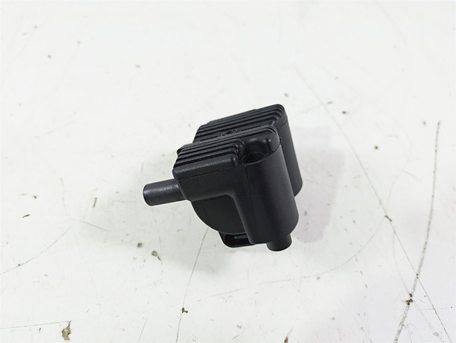2007 Harley Touring FLHTCU SE CVO E-Glide Ignition Coil Delphi 31743-01 {{ shop.shopifyCountryName }} - Mototech271