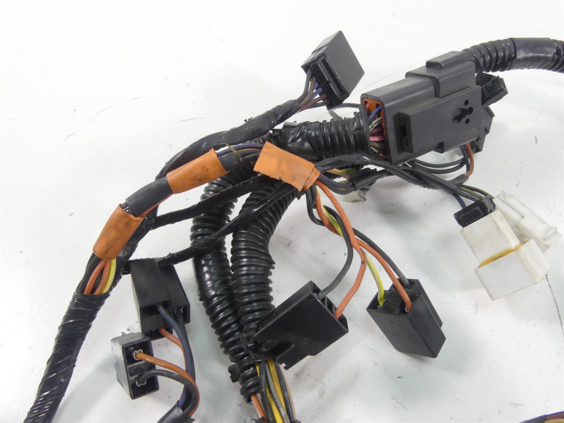 2005 Harley Touring CVO FLHTC SE Electra Glide Front Wiring Harness 70232-04 {{ shop.shopifyCountryName }} - Mototech271