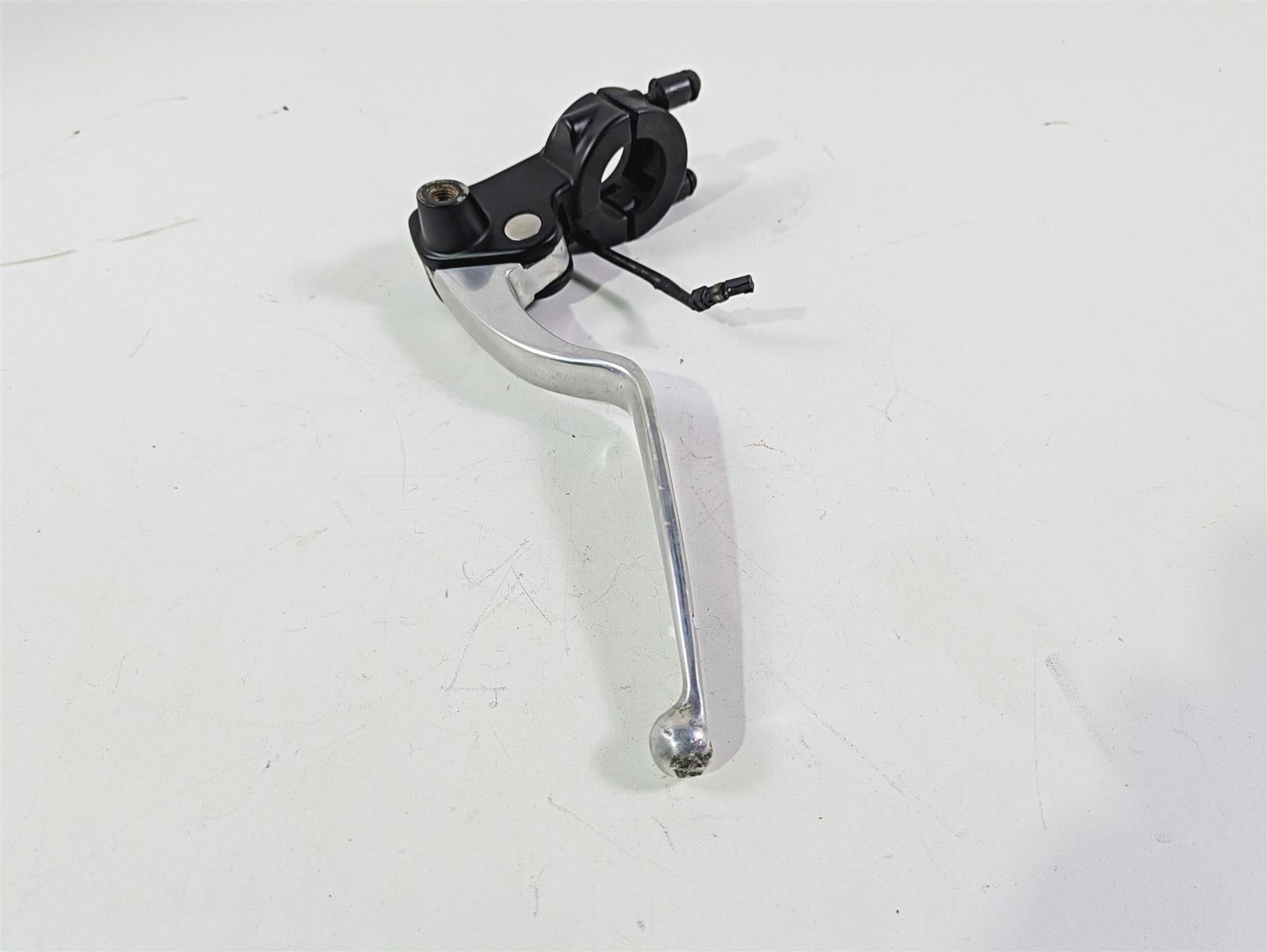 2018 Indian Springfield Dark Horse Clutch Perch Lever Set 1323706 1323612 {{ shop.shopifyCountryName }} - Mototech271