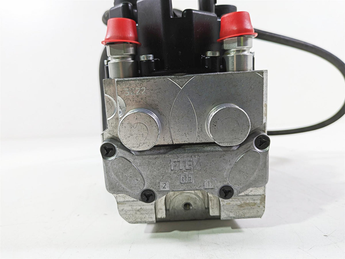 2004 BMW R1150GS R21 Abs Brake Module Block Pump Module Integral 34517660909 {{ shop.shopifyCountryName }} - Mototech271