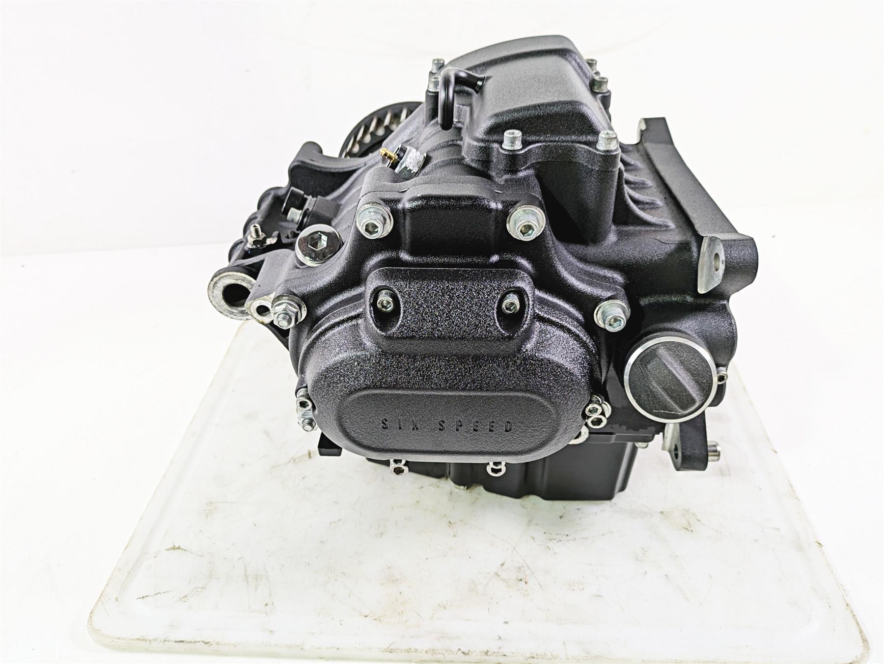 2017 Harley Dyna FXDB Street Bob Transmission Gear Box 6 Sp 19k - Read 33083-10A | Mototech271