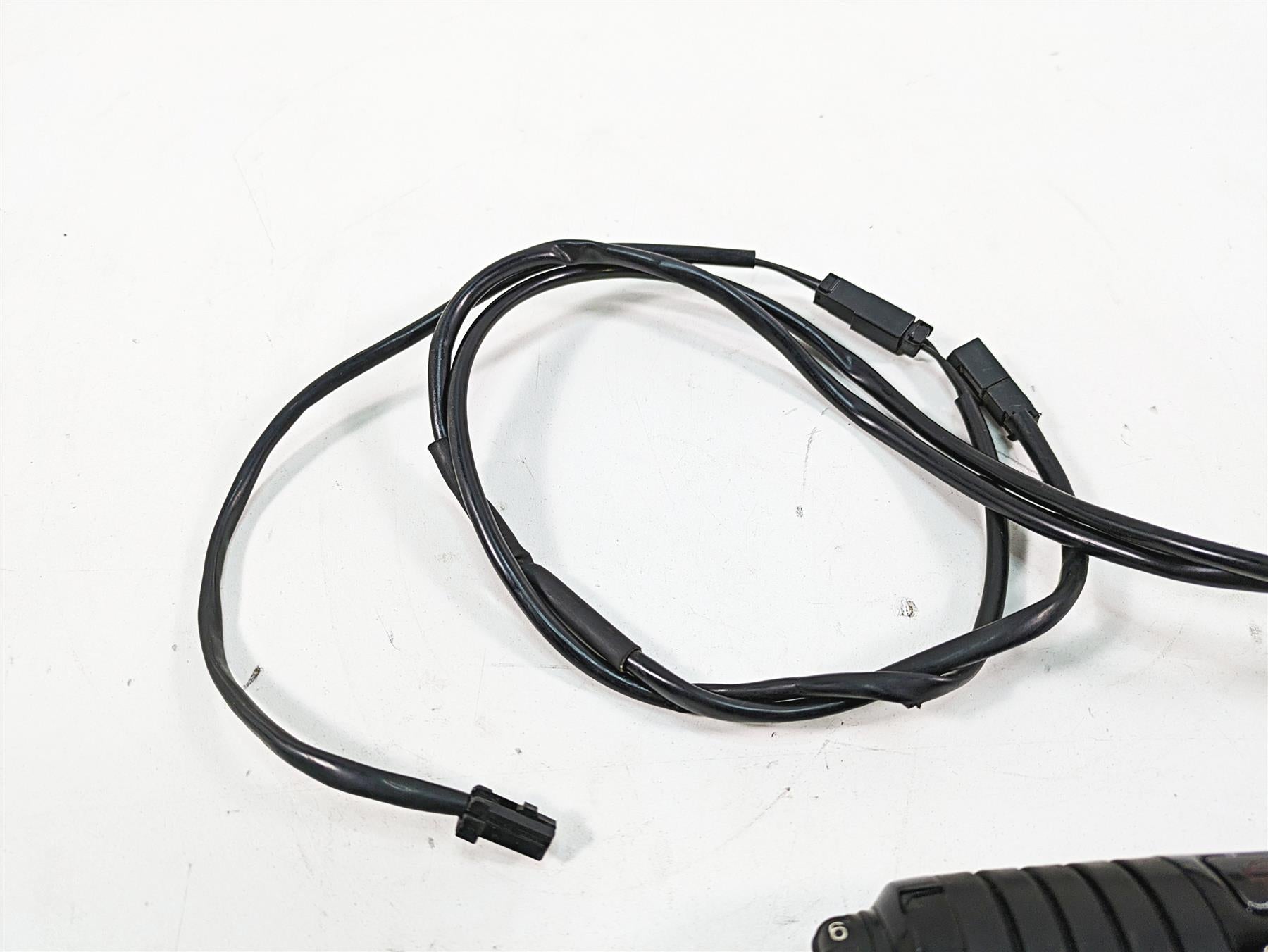 2018 Harley Touring FLHXSE CVO Street Glide Kahuna Heated Handgrip Set 56100331 {{ shop.shopifyCountryName }} - Mototech271