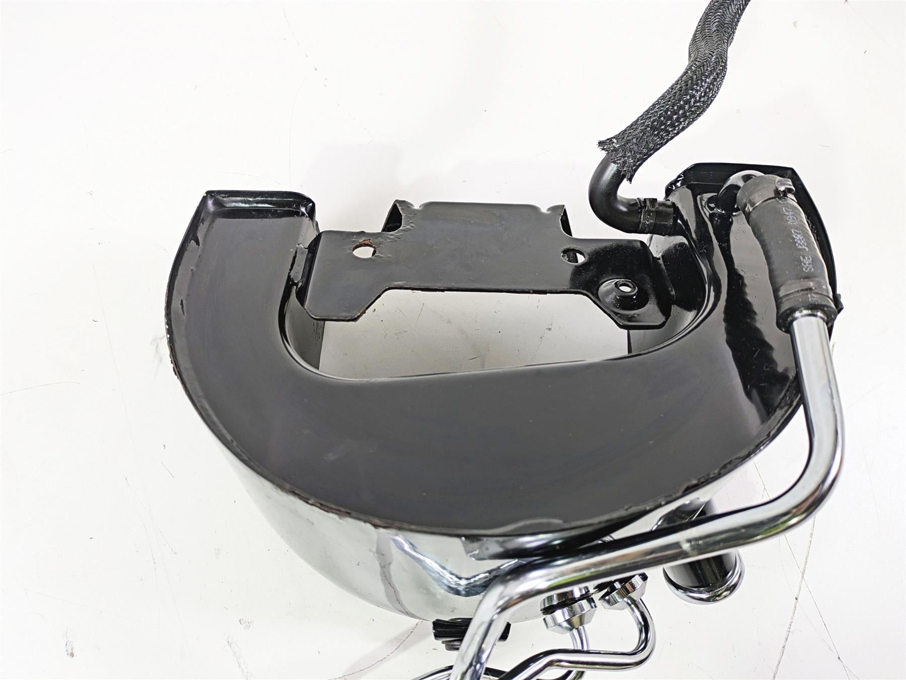 2017 Harley FLS Softail Slim Oil Tank Reservoir + Hoses Lines Set 62492-01A {{ shop.shopifyCountryName }} - Mototech271