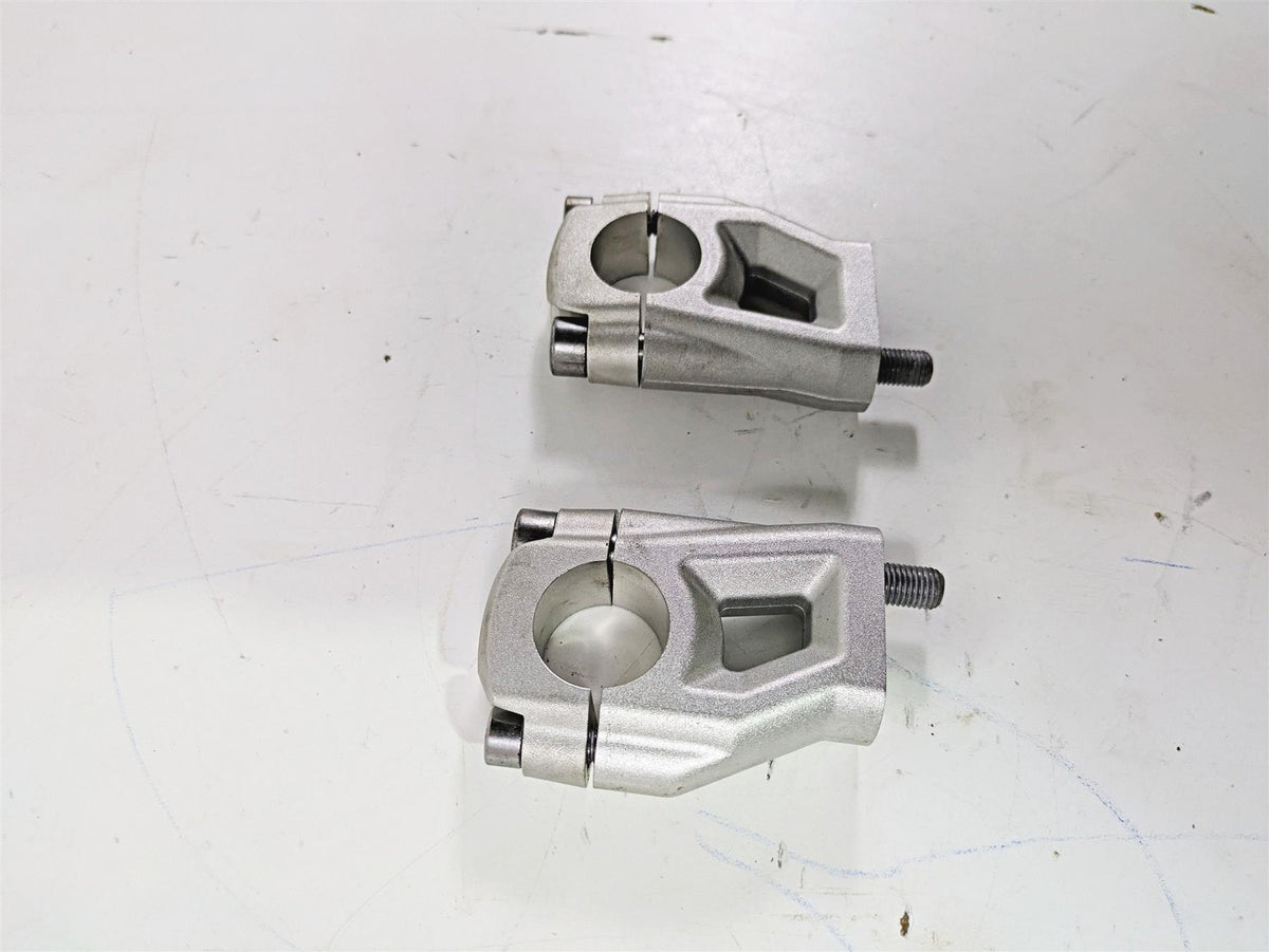 2013 Triumph Tiger 1215 Explorer Upper Lower Handlebar Riser Set T2040813 {{ shop.shopifyCountryName }} - Mototech271