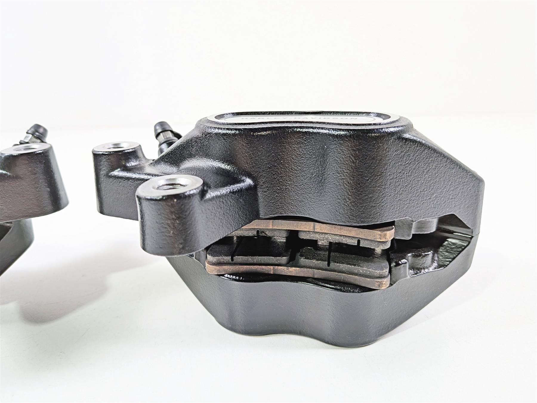 2024 Harley Softail FXLRST Low Rider Front Brake Caliper Set 41300095 41300205 {{ shop.shopifyCountryName }} - Mototech271