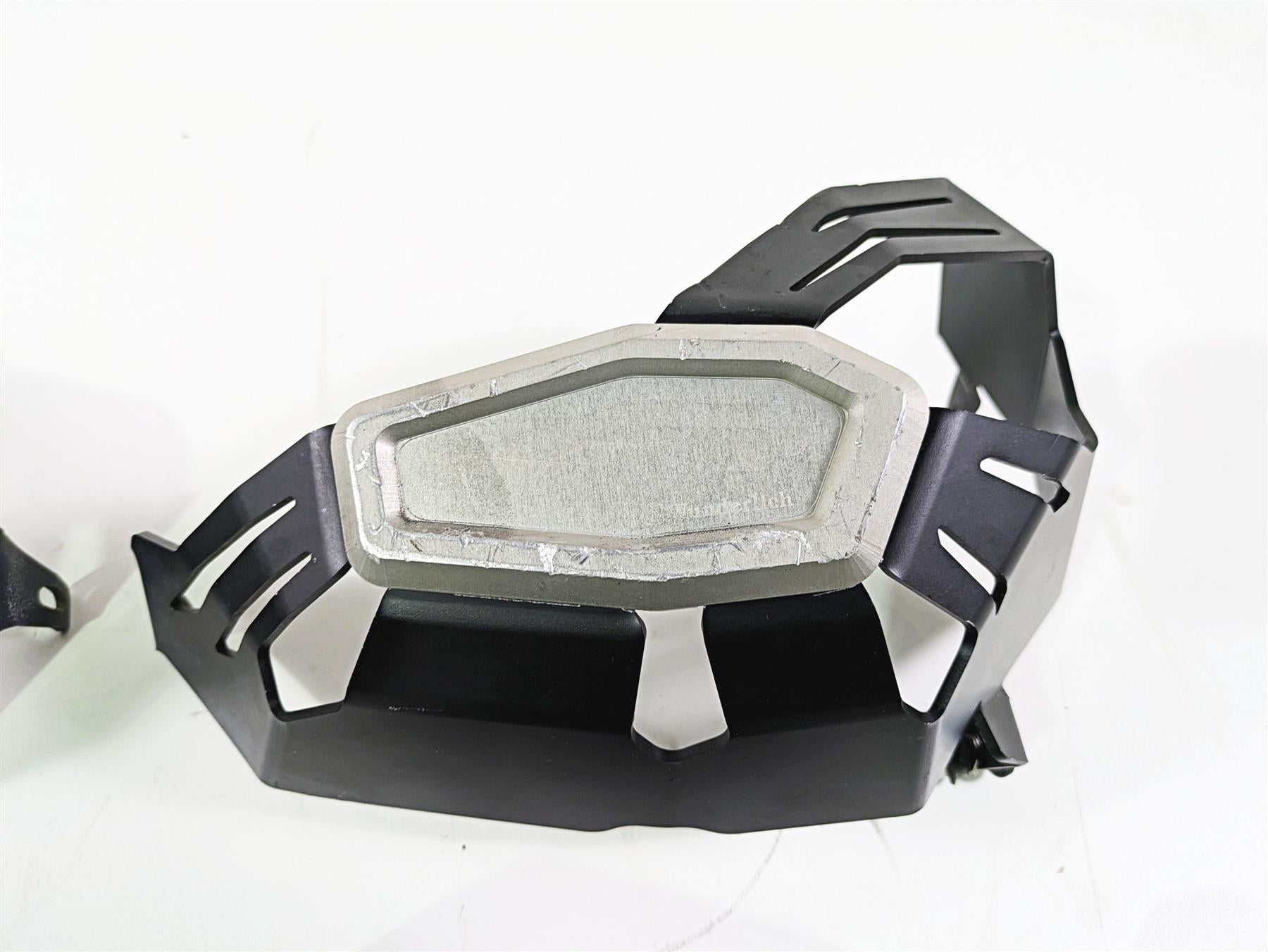2012 BMW R1200R K27 Cylinder Head Cylinderhead Protector Guard Set {{ shop.shopifyCountryName }} - Mototech271