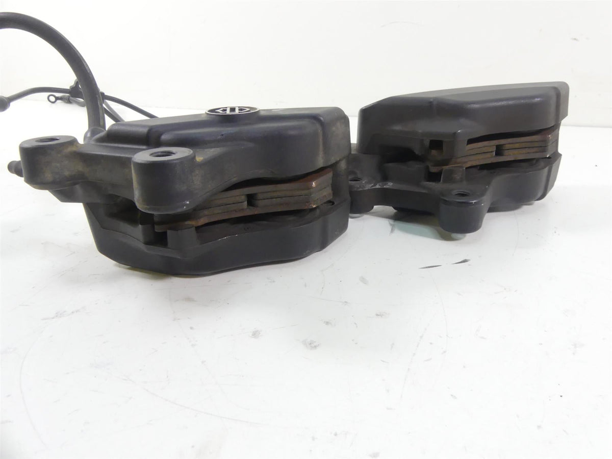 2006 Harley VRSCD Night V Rod Front Brembo Brake Caliper Set 44731-06 44732-06 {{ shop.shopifyCountryName }} - Mototech271