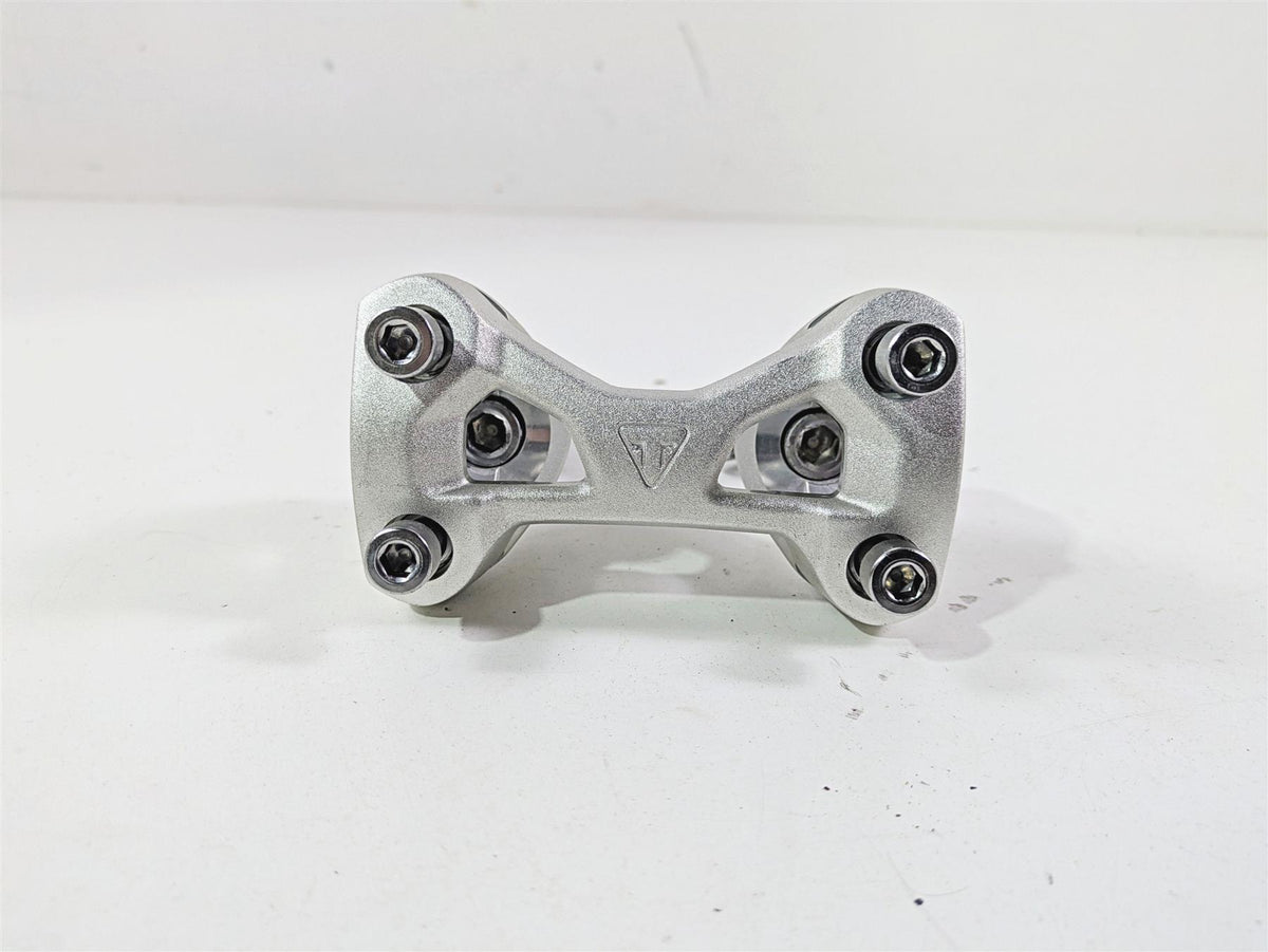 2024 Triumph Street Triple 765 R Handlebar Mounts Risers T2043974 T2043979 {{ shop.shopifyCountryName }} - Mototech271