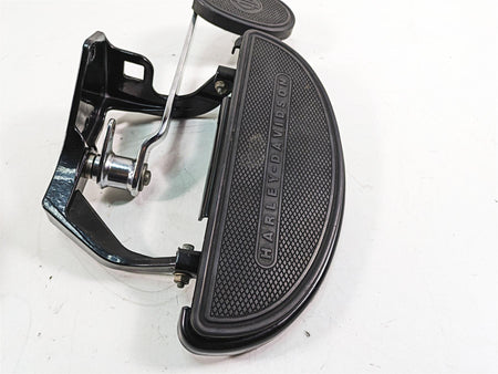 2009 Harley Softail FLSTSB Cross Bones Right Floor Board & Br Ped Set 50600026 {{ shop.shopifyCountryName }} - Mototech271