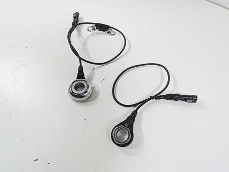 2010 Harley Touring FLHXSE CVO Street Glide Abs Brake Speed Sensor Set 40614-08 {{ shop.shopifyCountryName }} - Mototech271
