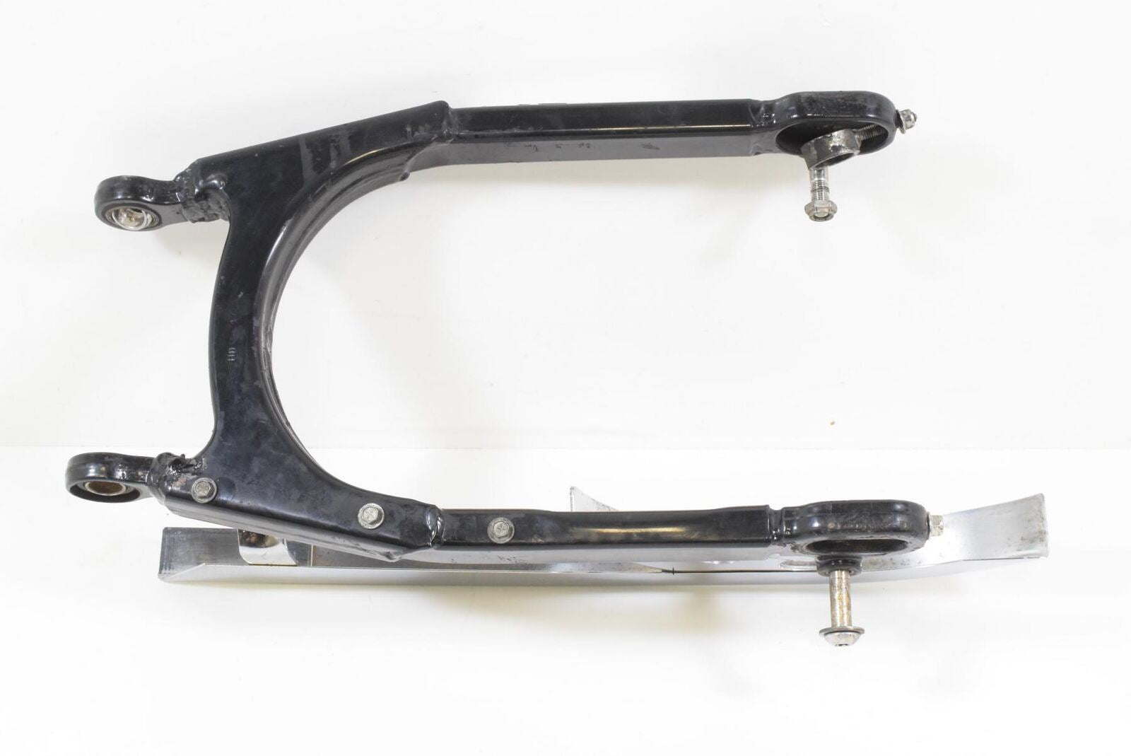 2005 Harley Sportster XL1200 XL 1200 Rear Swingarm Swing Arm Suspension 47587-05 {{ shop.shopifyCountryName }} - Mototech271