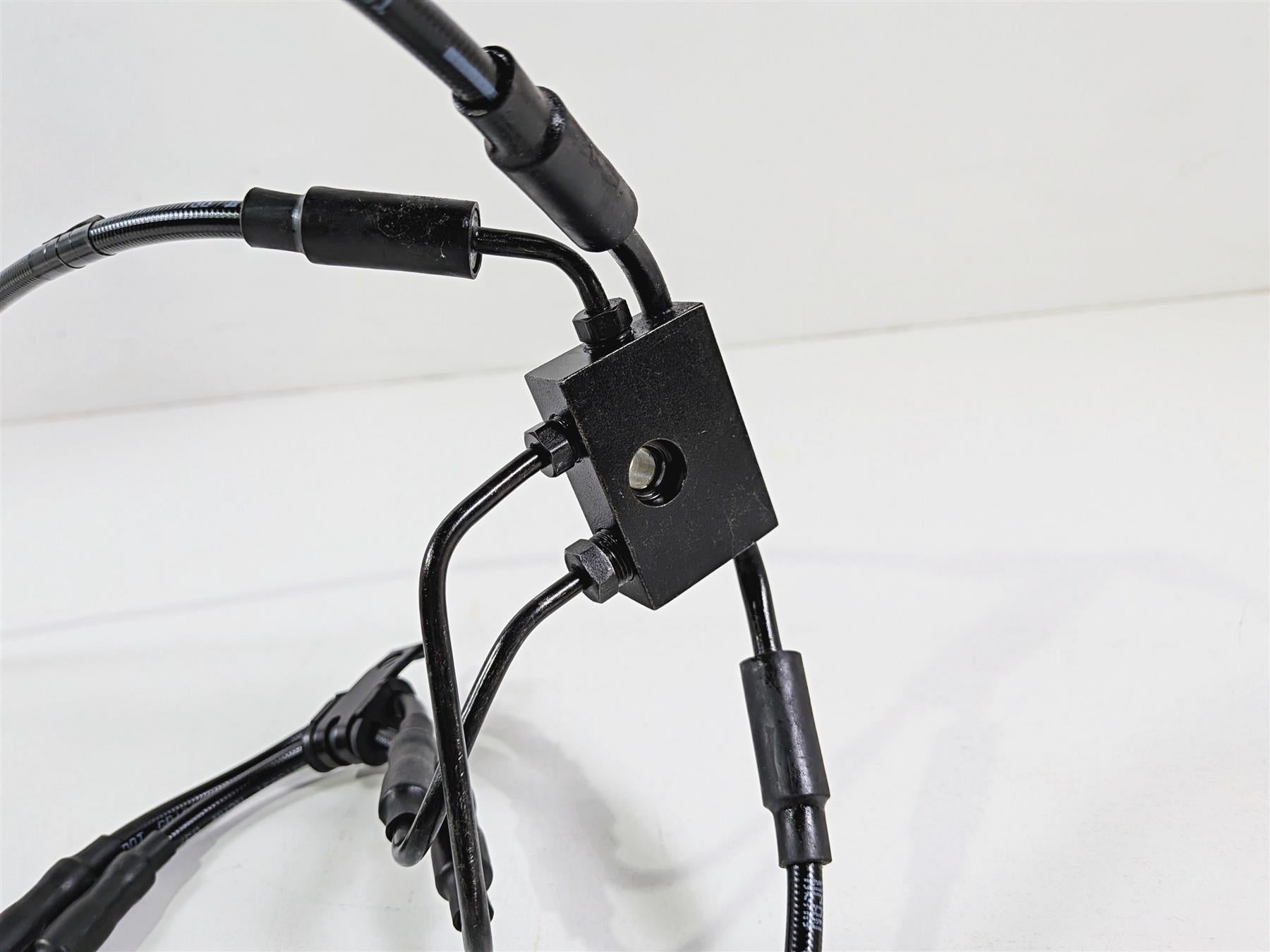 2024 Harley Softail FXLRST Low Rider Abs Front Brake Line Set 41800597 41800595 {{ shop.shopifyCountryName }} - Mototech271