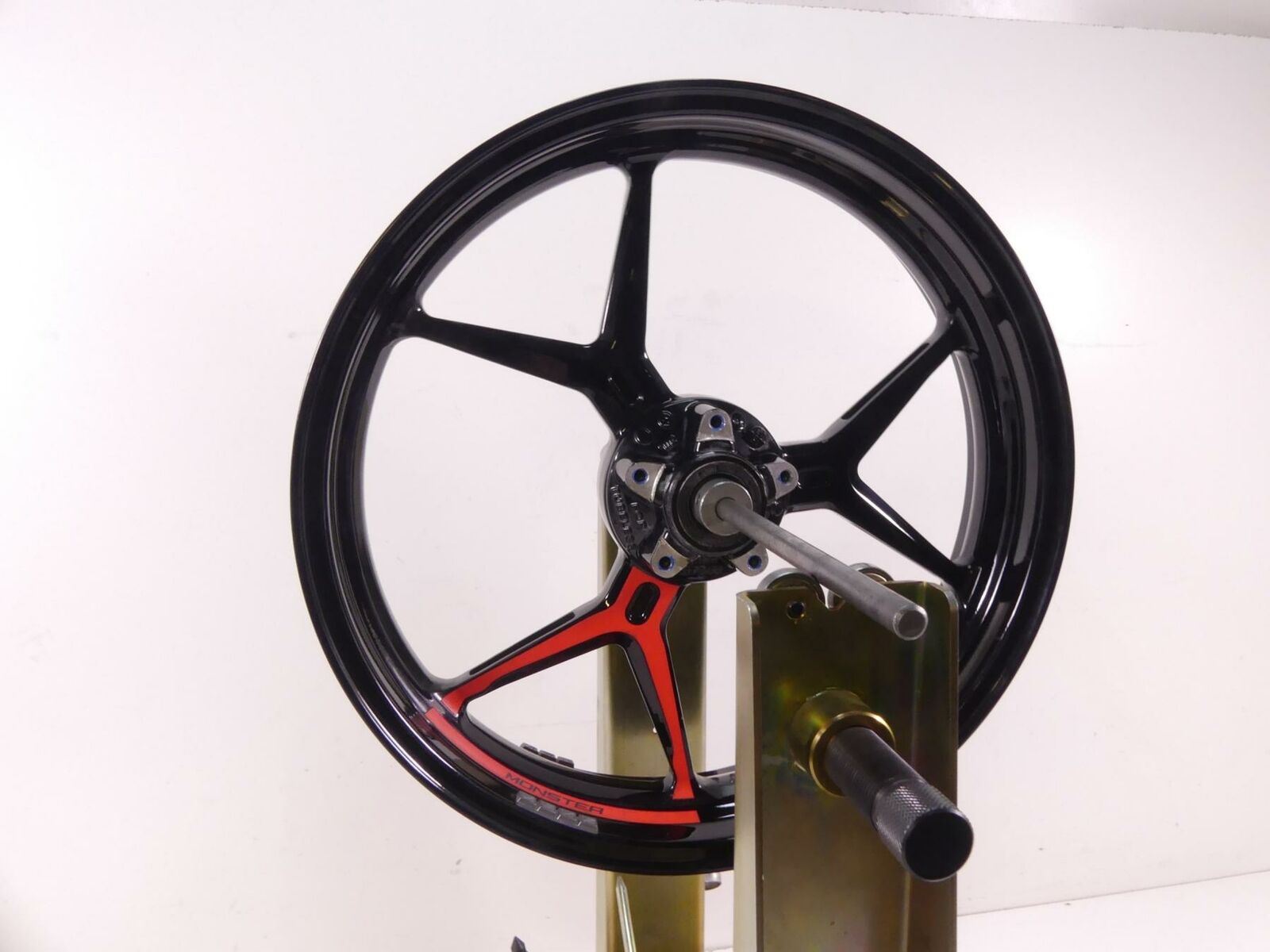 2020 Ducati Monster 1200 S Front Rim Wheel 17x3.5 - Wobble 50121783AA {{ shop.shopifyCountryName }} - Mototech271