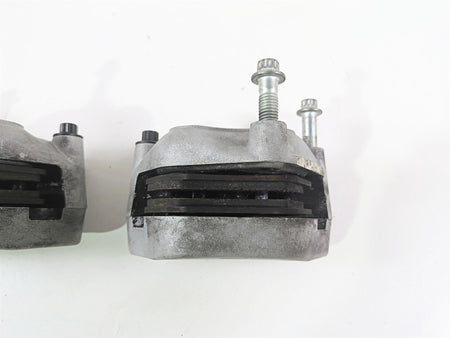 2007 Harley Touring FLHRSE CVO Road King Front Brake Caliper Set 44381-99C {{ shop.shopifyCountryName }} - Mototech271