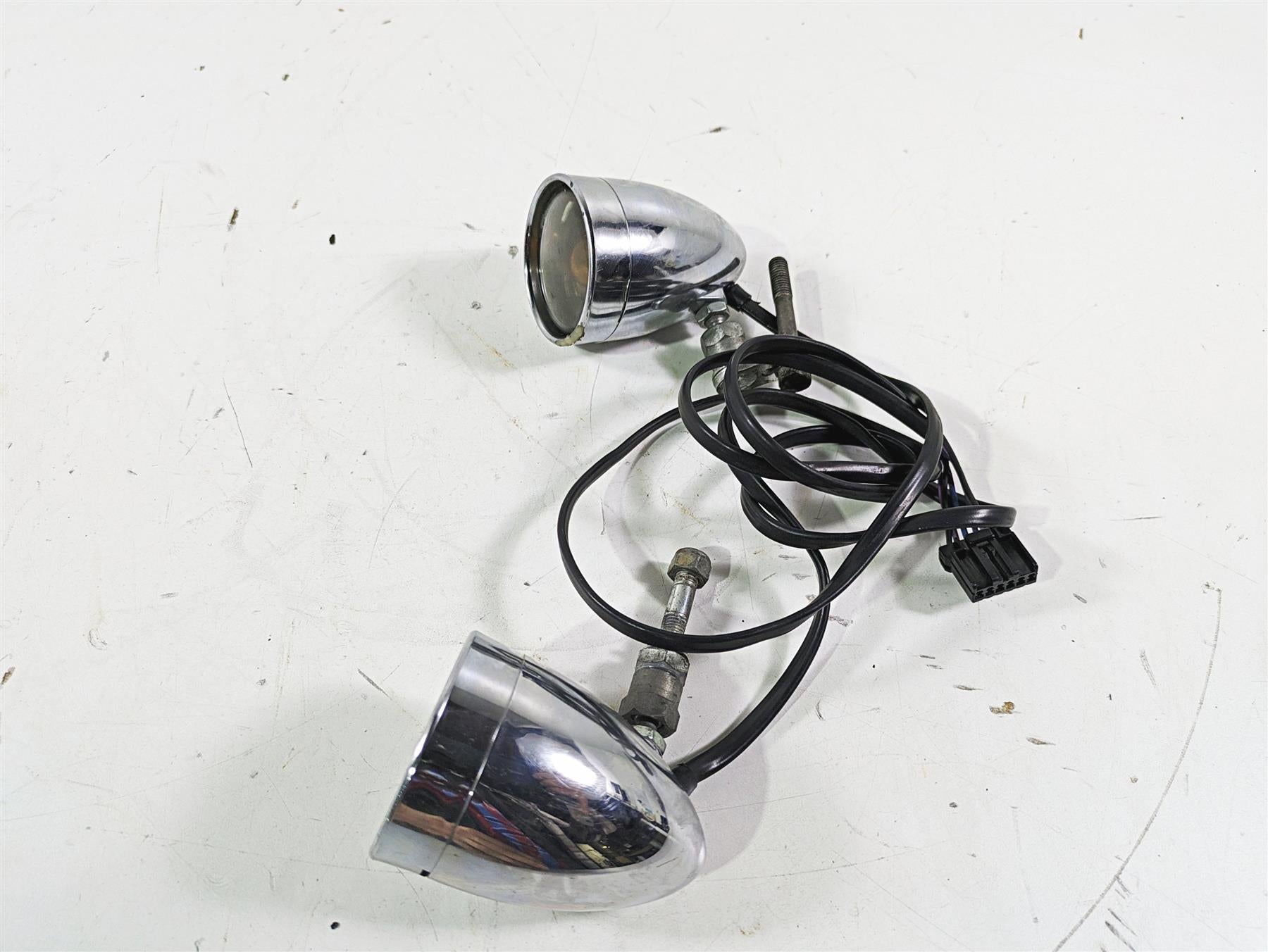 2003 Harley Dyna FXDL Low Rider 100TH Front Blinker Turn Signal Set 68972-00 {{ shop.shopifyCountryName }} - Mototech271
