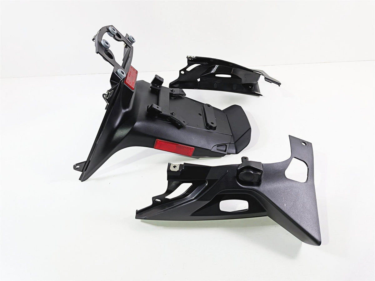 2023 BMW R1250RT RTP K52 Tail Light & Plate Holder Cover Fairings 46627691240 {{ shop.shopifyCountryName }} - Mototech271