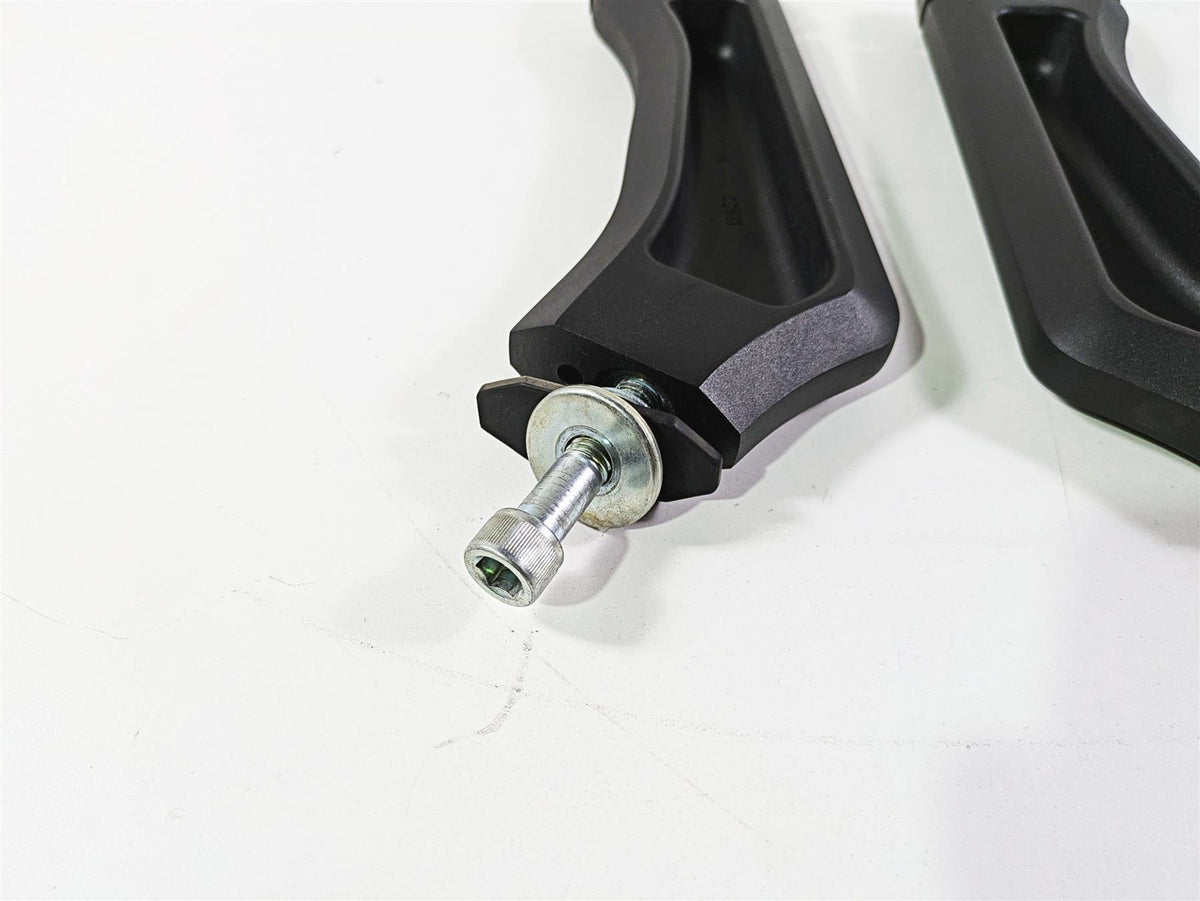 2016 Suzuki M109R VZR1800 Boulevard Handlebar Holder Riser Set 56224-48G30 {{ shop.shopifyCountryName }} - Mototech271