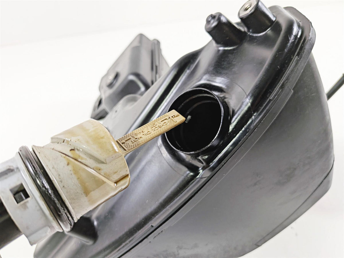 2006 Harley Sportster XL883 Low Oil Tank Reservoir & Dipstick 62888-04 {{ shop.shopifyCountryName }} - Mototech271