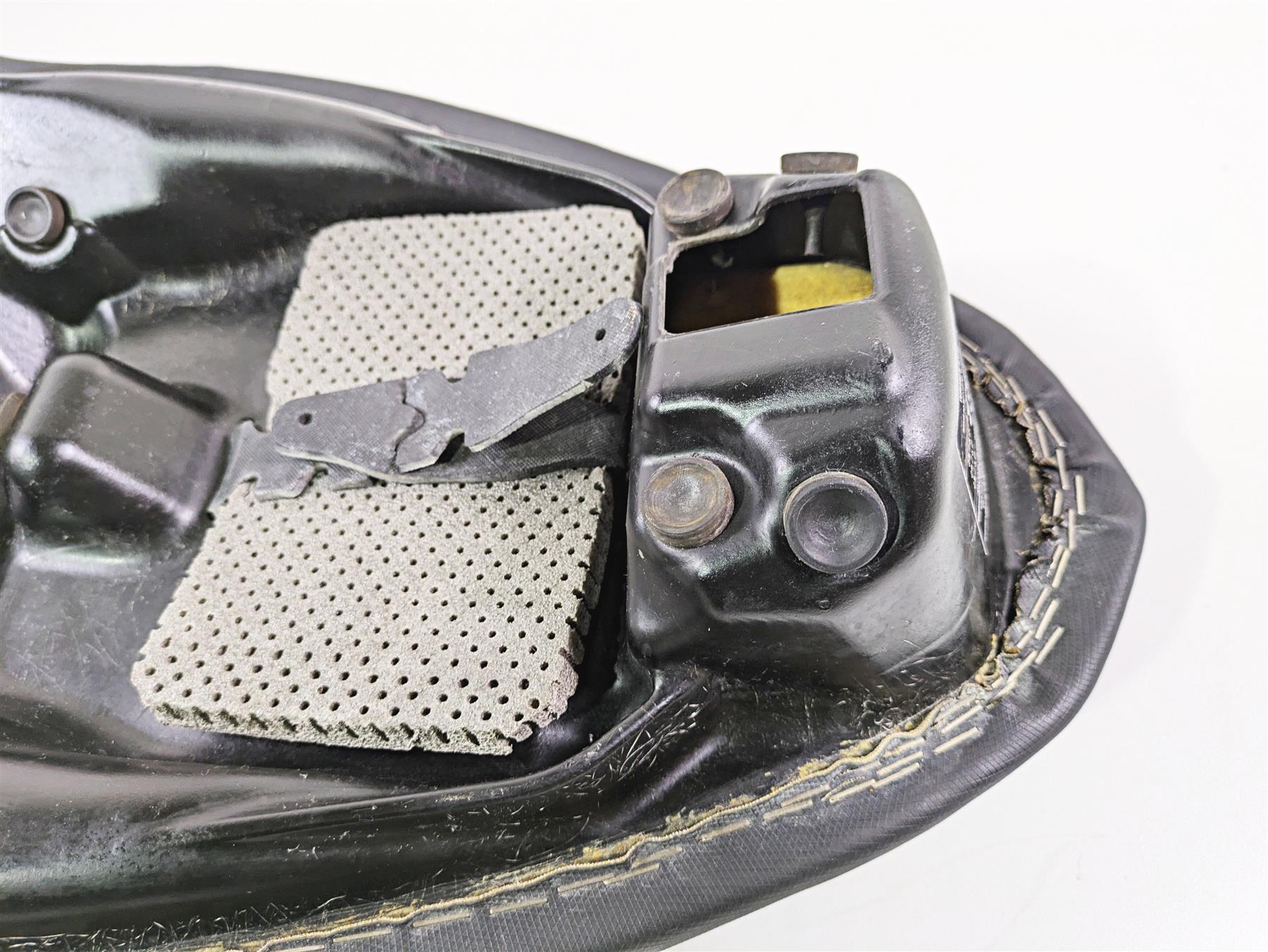 2014 BMW K1300S K40 Seat Saddle Low 790mm 52538528326 {{ shop.shopifyCountryName }} - Mototech271