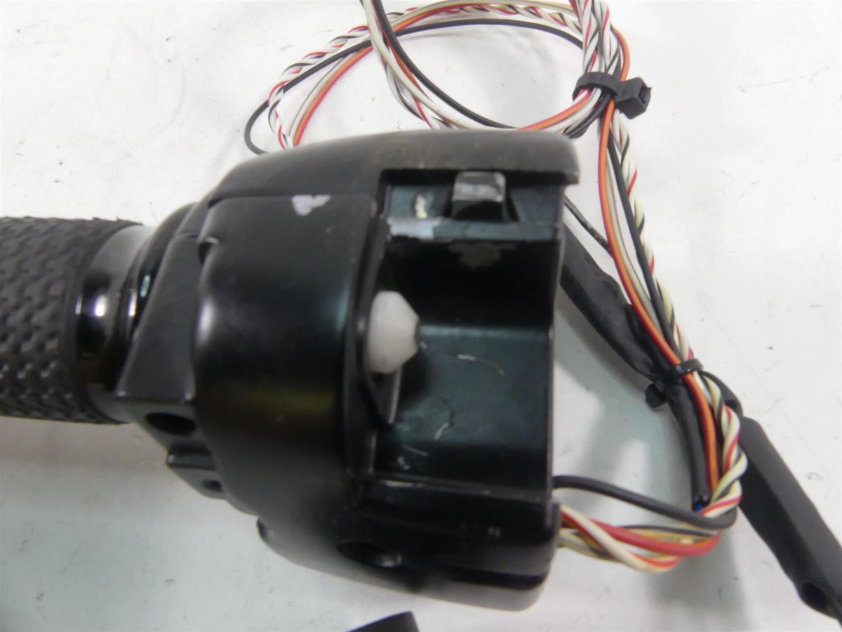 2016 Harley FLS Softail Slim Right Hand Start Stop Control Switch -Read 71500297 {{ shop.shopifyCountryName }} - Mototech271