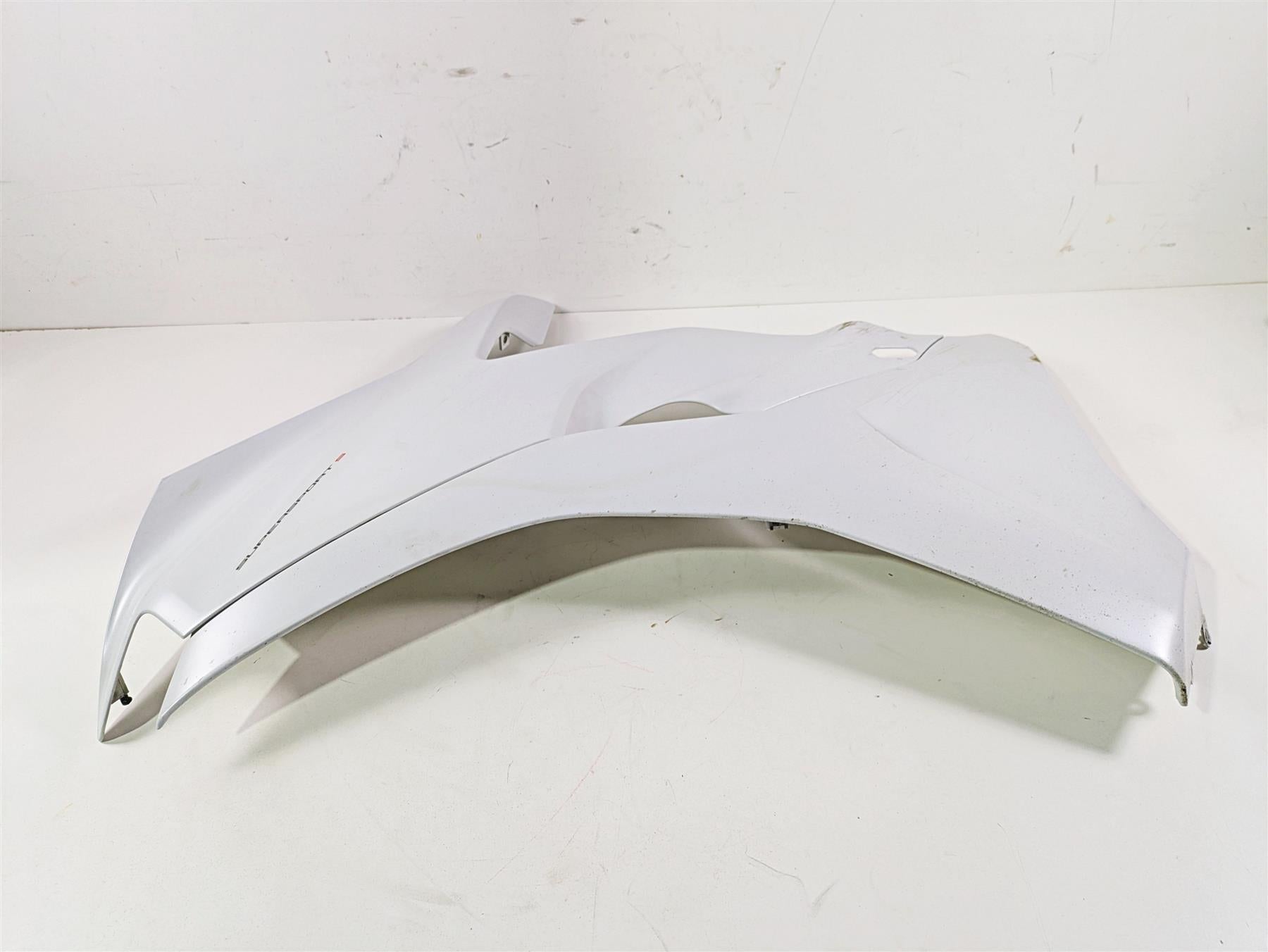 2019 Ducati Supersport 939 S Left Main Fairing Cover Set 48018841B 48018851B {{ shop.shopifyCountryName }} - Mototech271