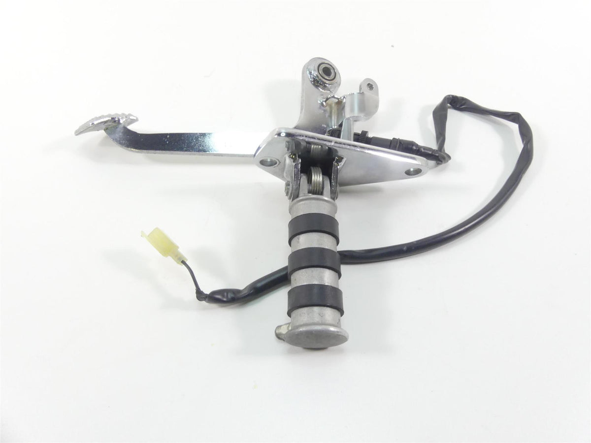 2007 Honda VT1100 C2 Shadow Front Right Foot Peg & Brake Pedal 50615-MCK-A00 {{ shop.shopifyCountryName }} - Mototech271