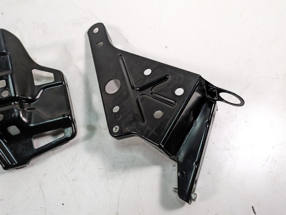 2014 Harley Touring FLHTK Electra Glide Front Fairing Mount Holder Set 57000186 {{ shop.shopifyCountryName }} - Mototech271