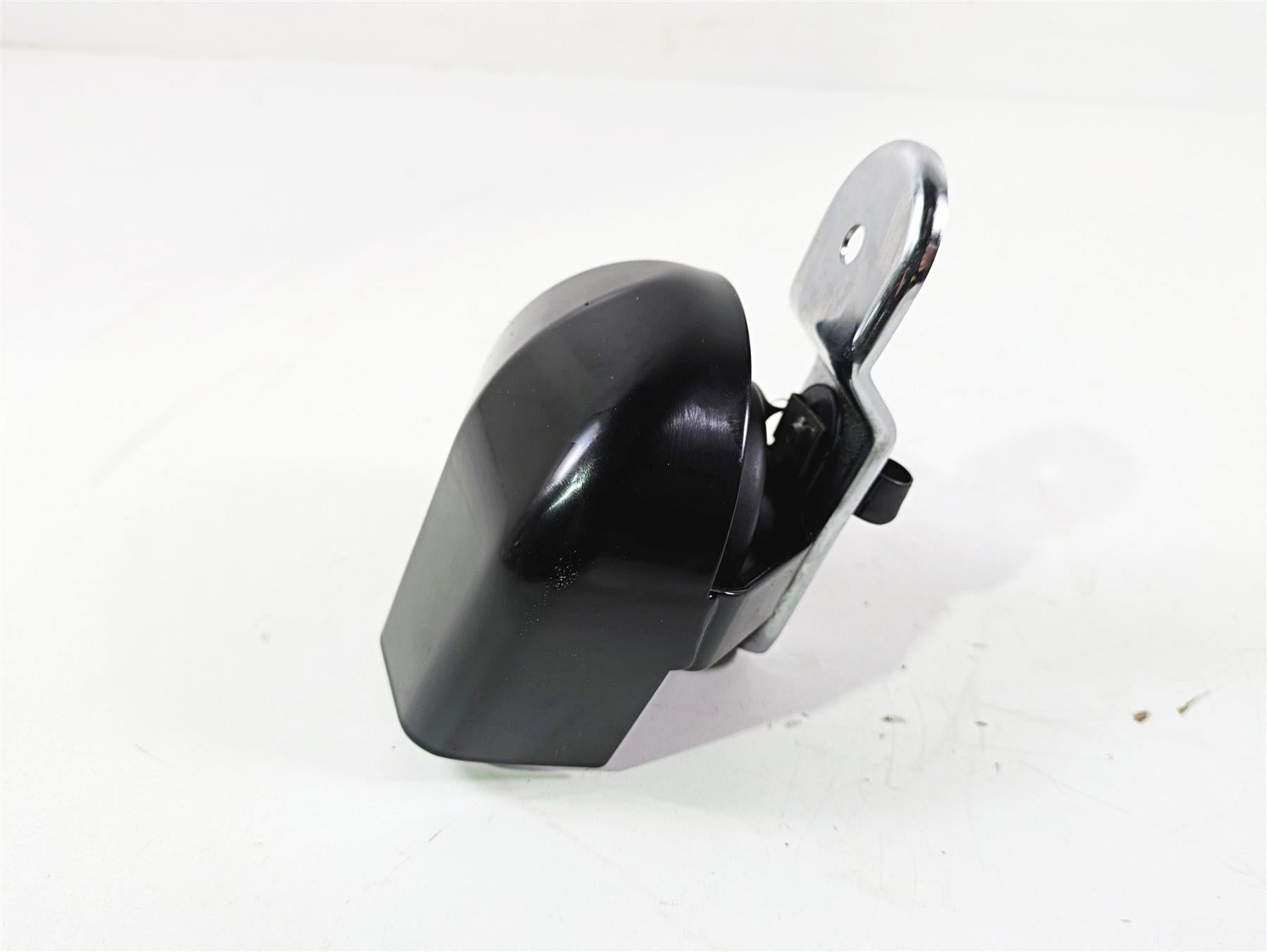 2014 Harley FLS Softail Slim Horn & Black Cover 69060-90H {{ shop.shopifyCountryName }} - Mototech271
