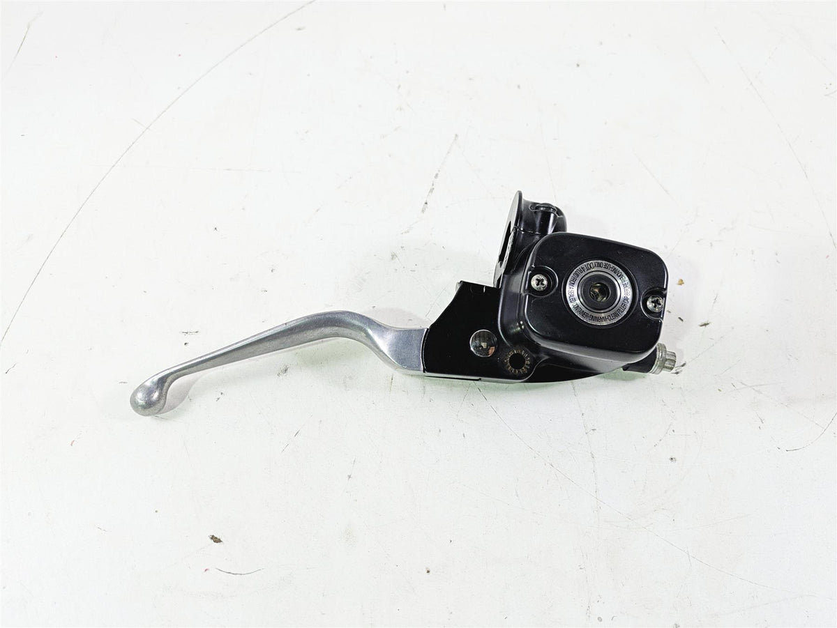 2015 Harley FXDL Dyna Low Rider Front Brake Master Cylinder 11/16 45170-08F {{ shop.shopifyCountryName }} - Mototech271