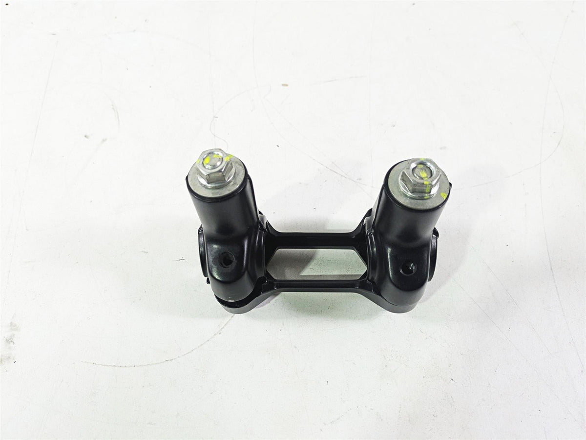 2015 Ducati Hypermotard 821 SP Handlebar Risers Holder Set 36011431AA {{ shop.shopifyCountryName }} - Mototech271