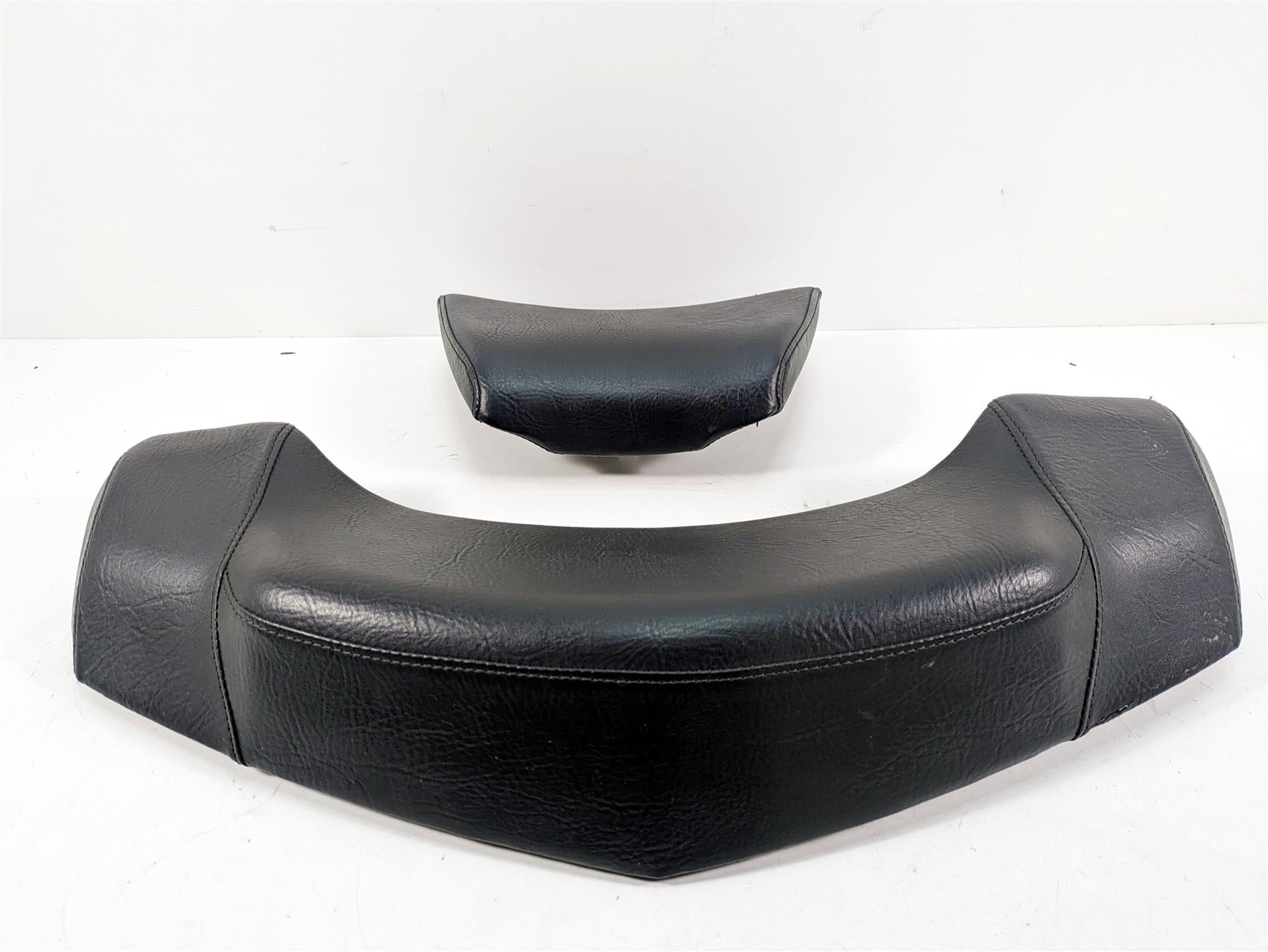 2011 Victory Cross Country Trunk Backrest Passenger Pillow 2684423 {{ shop.shopifyCountryName }} - Mototech271
