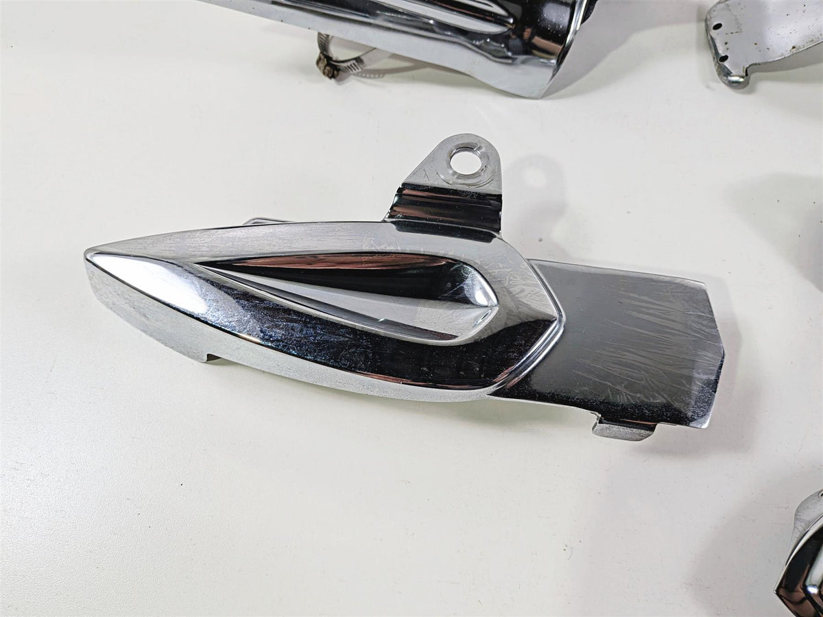 2003 Honda V-Twin VTX1800 C Kuryakyn Swingarm Differential Cover Set 8285 8688 {{ shop.shopifyCountryName }} - Mototech271