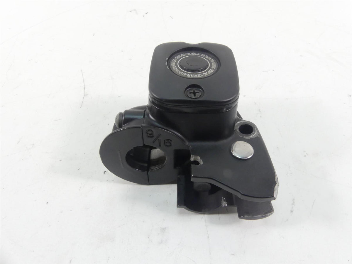 2005 Harley Dyna FXDLI Low Rider Front Brake Master Cylinder 9/16 45019-96F {{ shop.shopifyCountryName }} - Mototech271