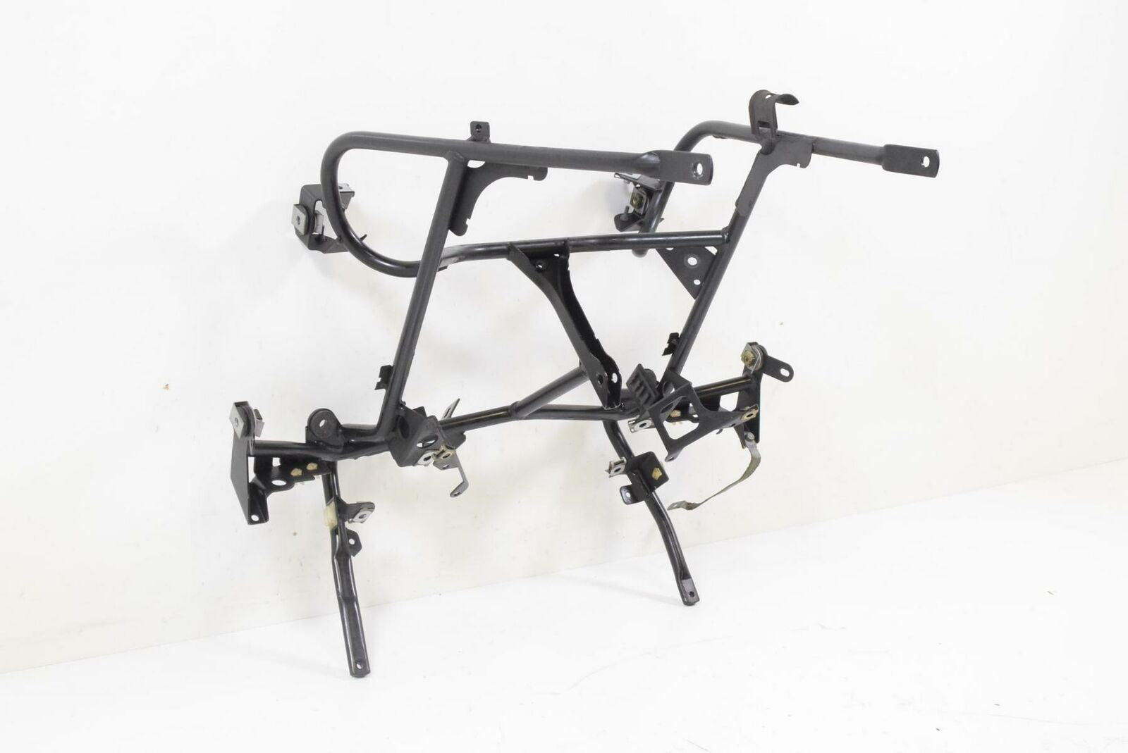 2003 BMW R1150 RT R1150RT R22 Front Subframe Sub Frame Bracket Stay 46637651240 {{ shop.shopifyCountryName }} - Mototech271