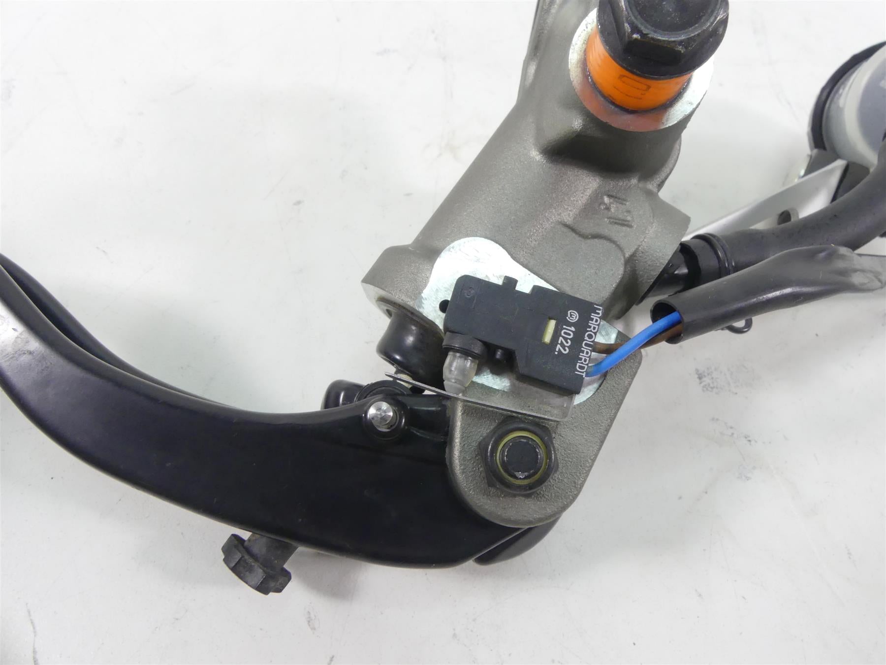 2020 Ducati Panigale V2 Brembo Radial Clutch Master Cylinder & Lever 63040881A {{ shop.shopifyCountryName }} - Mototech271