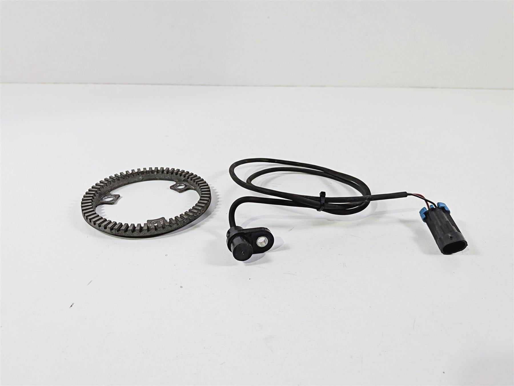 2013 Victory Vision Tour Front Abs Brake Wheel Speed Sensor 4013251 4081069 {{ shop.shopifyCountryName }} - Mototech271
