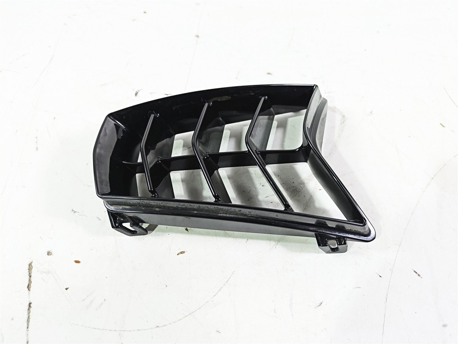 2008 Aprilia RSVR 1000 Factory Font Intake Cover Fairing Guard AP8184681 {{ shop.shopifyCountryName }} - Mototech271